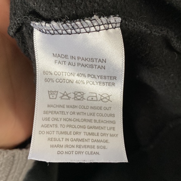 Barney Cools Paradise Crewneck - Picture 4 of 5